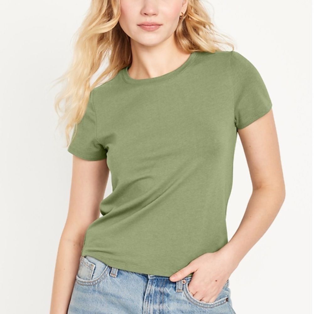 NWT Old Navy Olive Short Sleeve Tee
